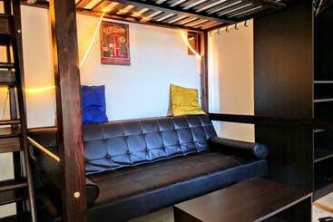 پانسیون Mini Studio De 13 M2 Avec Terrasse 15 Mn Centre Nimes