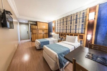 هتل Monumental Bittar