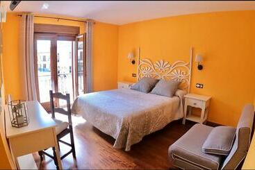 پانسیون Hostal Plaza Mayor