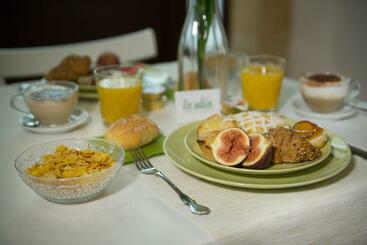 پانسیون B&b La Ulia