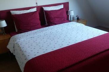 تختخواب و صبحانه Bed En Broodje Bloem
