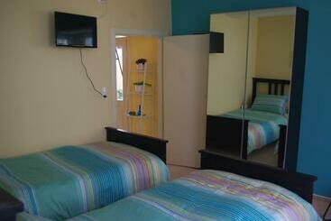 Bed and Breakfast Der Kleine Globetrotter