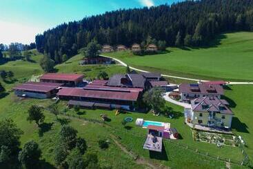 酒店 Erlebnisbauernhof Steinerhof In Kärnten
