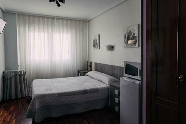 Pensión Amaia H Vi 00348
