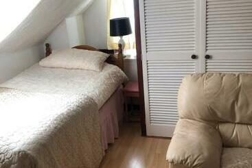 پانسیون Brown S Guest House