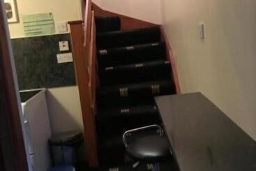 بنسيون Brown S Guest House