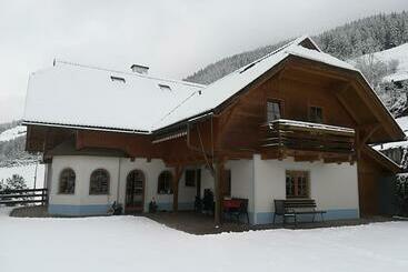 膳宿费 Gästehaus Laßnig