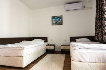 هاستل Guest Rooms Old Captain