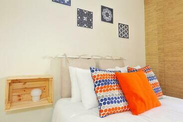 پانسیون Cosy Bedrooms Guest House
