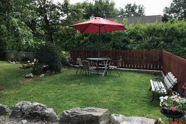 تختخواب و صبحانه Blakehill House