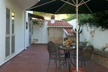 La Noce Bed And Breakfast