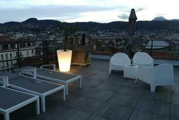 پانسیون 5&5 Rooftop