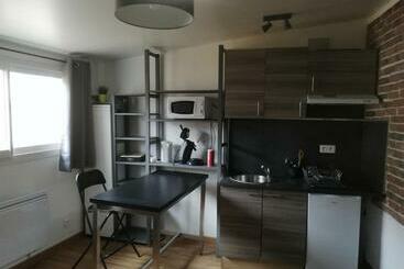 پانسیون Aurillac Meuble De Tourisme