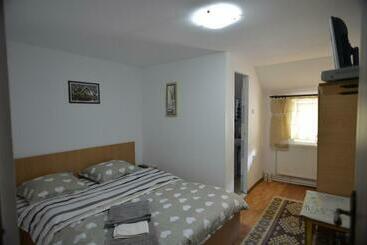 مُتل Casa De Vacanta Neagu