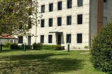 Апарт-отель Residence Des Portes Du Velay