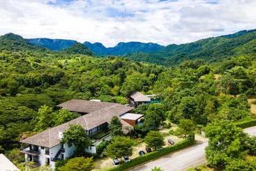 酒店 Rain Tree Khao Yai