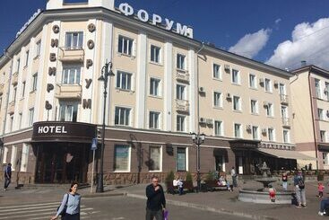 هتل Forum