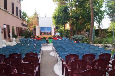 هتل Ville Panazza