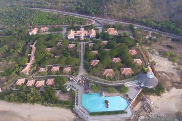 Long Hai Beach Resort