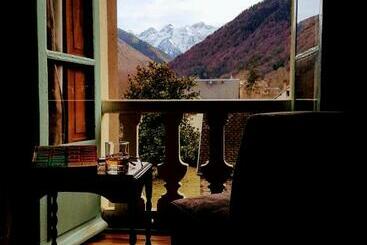 تختخواب و صبحانه Villa Gracieuse