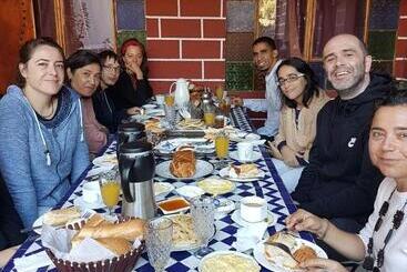 ריאדים Kasabah Senhaji