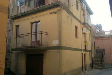 پانسیون Casa Salvaggio
