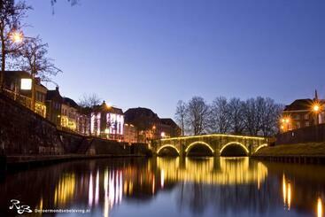 تختخواب و صبحانه De Roermondse Beleving