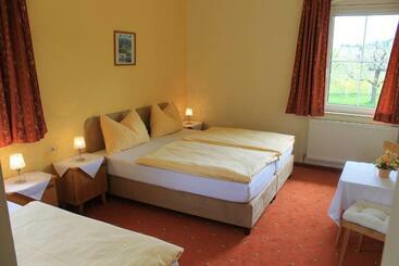 Landhotel Gasthof Eichhof Natters