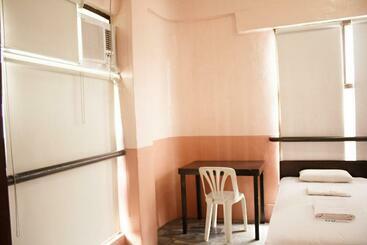 Gv Hotel   Ormoc