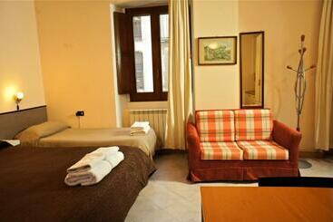 پانسیون Bed And Breakfast L Annunziata