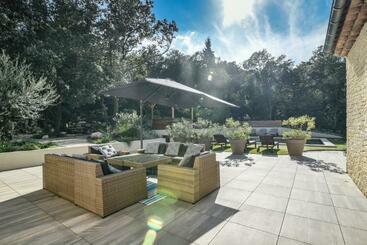تختخواب و صبحانه La Villa Dupont D Avignon