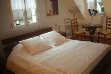تختخواب و صبحانه Les Chambres Du Lac