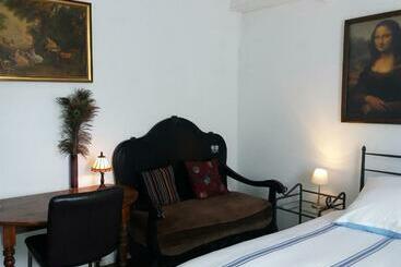 تختخواب و صبحانه Maison Bergoun