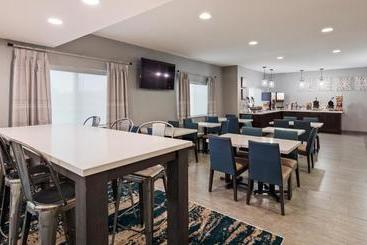 هتل Best Western Wichita Northeast