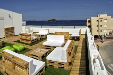 هتل Outsite Ibiza