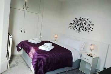 هتل Marine Residence