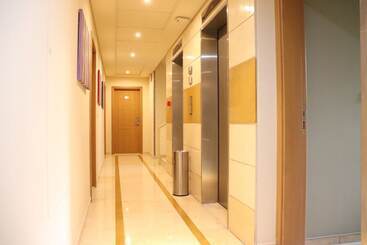 هتل آپارتمان Xpress By Smallville