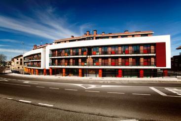 Apartamentos Bahía De Boó