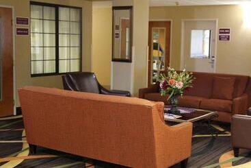هتل Americinn By Wyndham Denver Airport