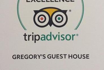 تختخواب و صبحانه Gregory's Guest House