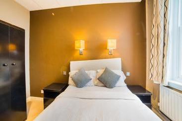 Hotel Majestic