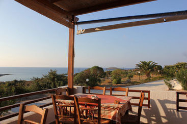 Galini Rooms