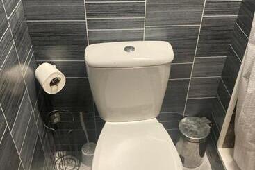 مبيت وإفطار Abingdon Lodge