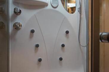 هتل Alexandros Guesthouse