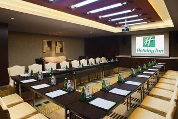 هتل Holiday Inn Yinchuan International Trade Centre