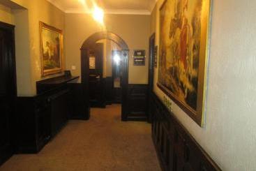 پانسیون Laird And Dog Inn