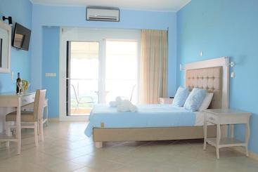 Villa Thomas Nakas