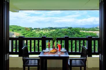 Otel Alta Vista De Boracay