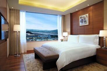 Lotte City Hotel Gimpo Airport