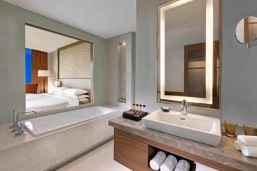 هتل Sheraton Seoul D Cube City